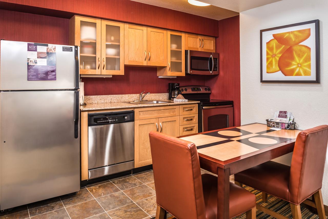Residence Inn Phoenix Exteriör bild