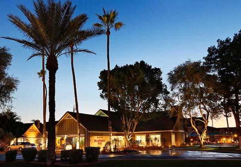Residence Inn Phoenix Exteriör bild